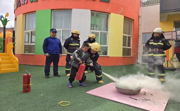 小孩實(shí)操.jpg