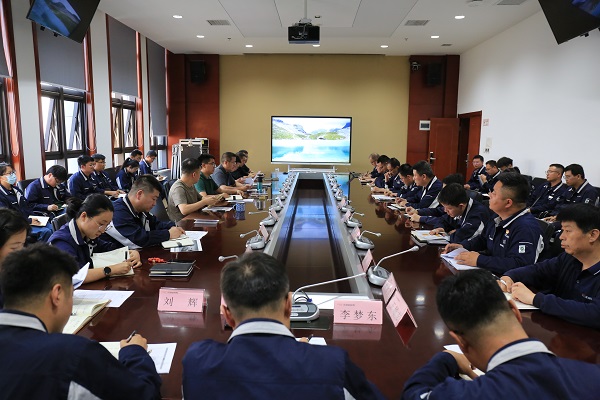 會議照片.JPG